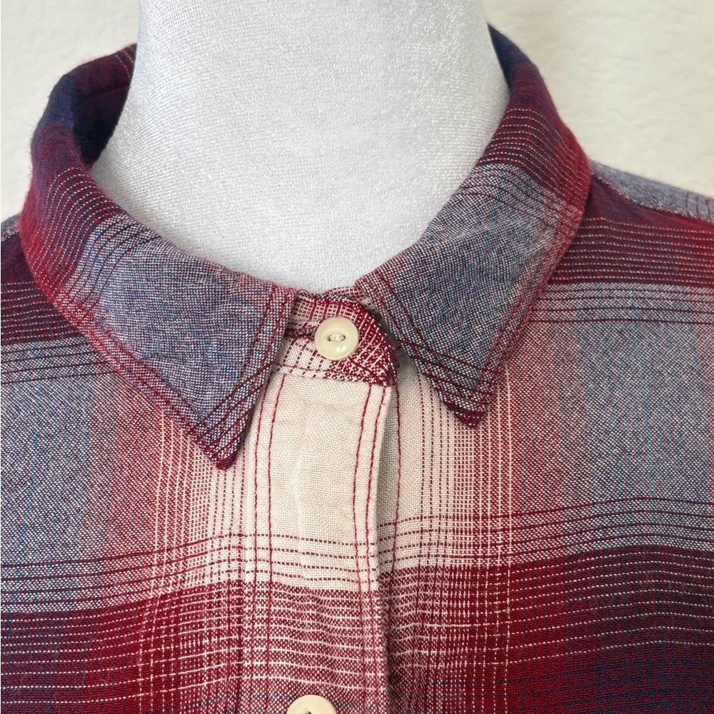 Levi's Red, Blue and White Plaid Button-Down Shirt - Picture 3 of 8